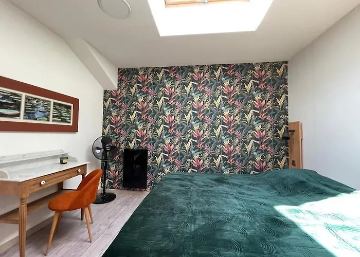 Coeur De Village Tous Services 아파트