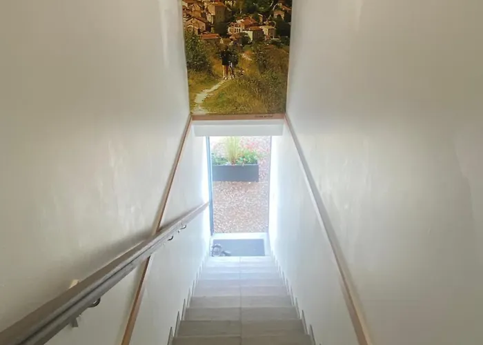 Coeur De Village Tous Services 아파트 *