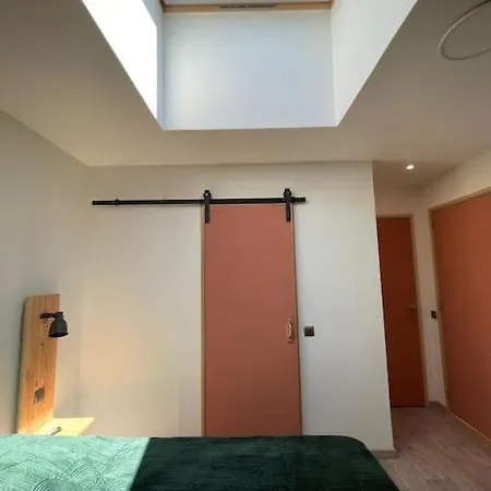 Coeur De Village Tous Services Apartment *